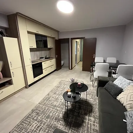 Evksinograd Apartman *